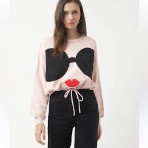 Alice + Olivia Tops - Alice+Olivia ‘Stace-face’ sweatshirt